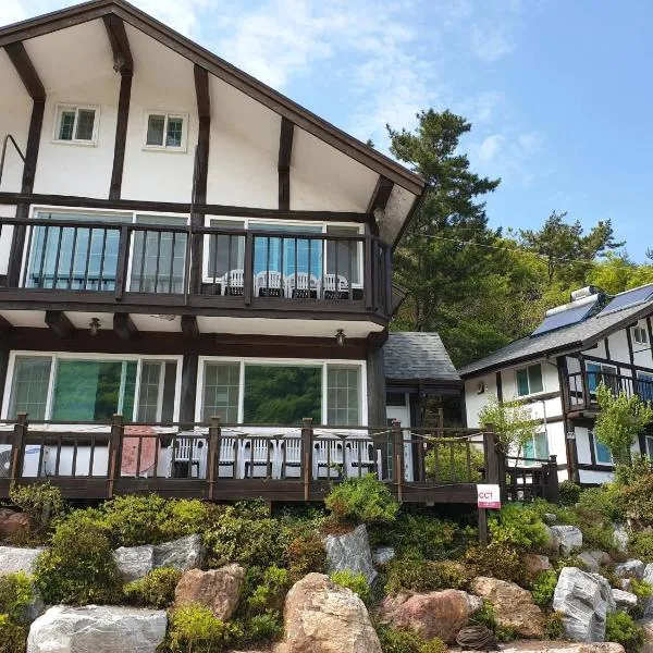 Tongyeong Yehyang Pension，位于统营市的酒店