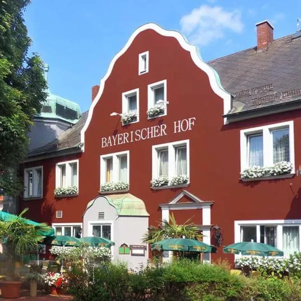 Hotel Bayerischer Hof，位于Konnersreuth的酒店