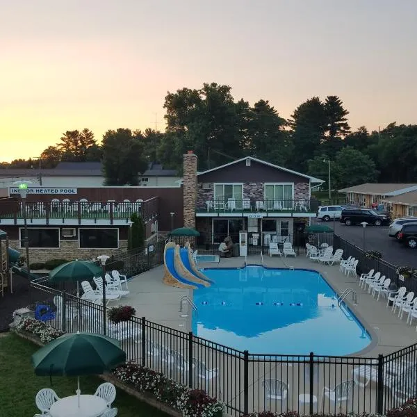Black Hawk Motel & Suites，位于威斯康星戴尔的酒店