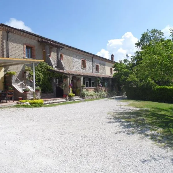 Agriturismo Castello，位于Faeto的酒店