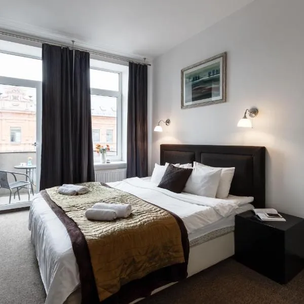 Happy Inn，位于考纳斯的酒店