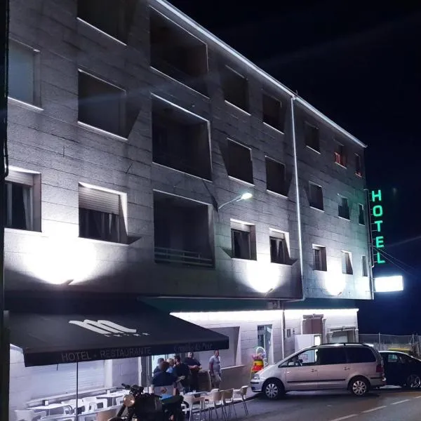 Hotel Camiño do Mar，位于A Angueira de Suso的酒店