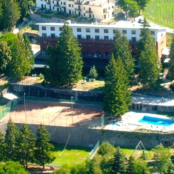 Grand Hotel SIVA - Adults Only，位于Spora的酒店