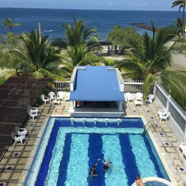 Blue Apartahotel，位于科韦尼亚斯的酒店