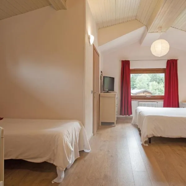 普利尔皮酒店，位于卡斯蒂奥内·德拉·佩雷索的酒店