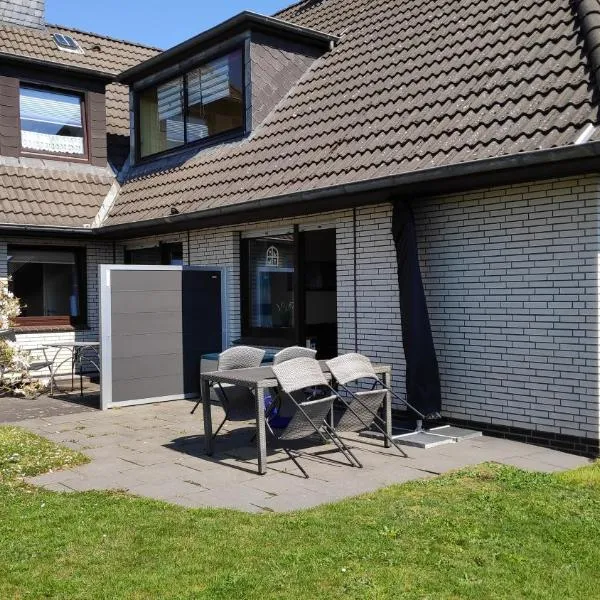 Strandnahe Ferienwohnung Duhnen - Garten, Strandkorb, 4 Personen，位于库克斯港的酒店