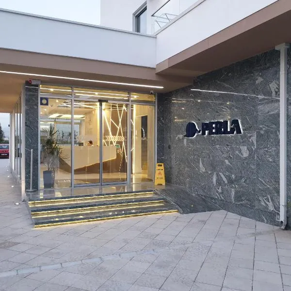Perla Luxury，位于乌尔齐尼的酒店