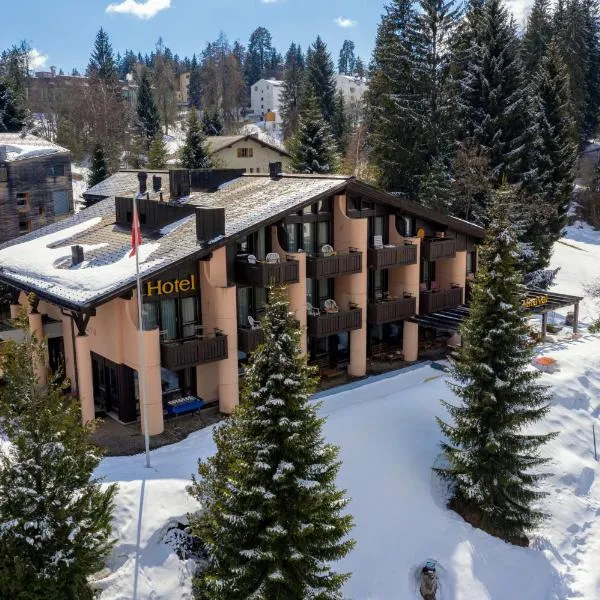 T3 Hotel Mira Val，位于弗利姆斯的酒店