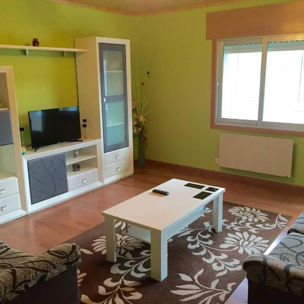 M Ramona Reja Díaz，位于Lourenzá的酒店