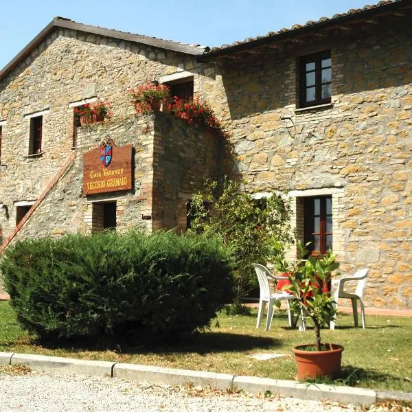 Casa Vacanze Vecchio Granaio，位于马焦内的酒店