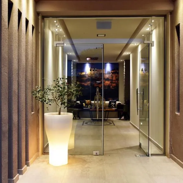 CROSS PLAZA，位于斯塔夫罗斯的酒店