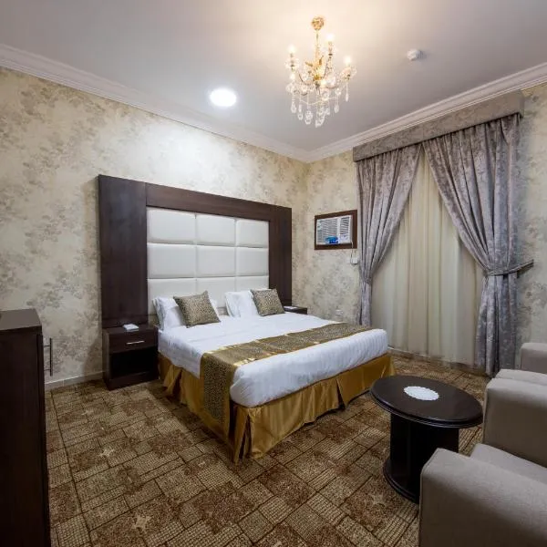 Jasmine Beach Hotel Suites，位于Yanbu Al Bahr的酒店