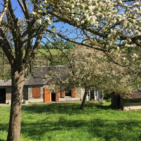 La petite maison O bord de l'eau，位于Bernières-le-Patry的酒店
