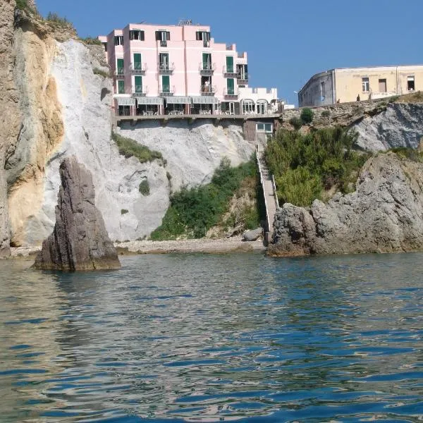 Hotel Bellavista，位于Isole Ponziane的酒店