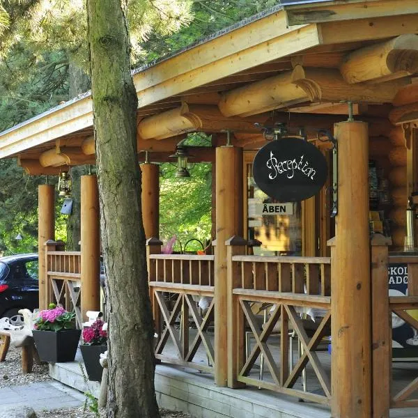 Rødvig Ferieby，位于勒兹维的酒店