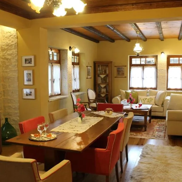 Traditional Guesthouse Marousio，位于Ptéri的酒店