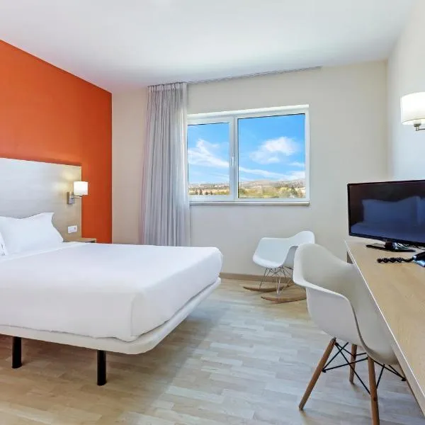 B&B HOTEL Madrid Las Rozas，位于拉斯马塔斯的酒店