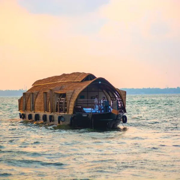 Marvel Cruise，位于阿勒皮的酒店