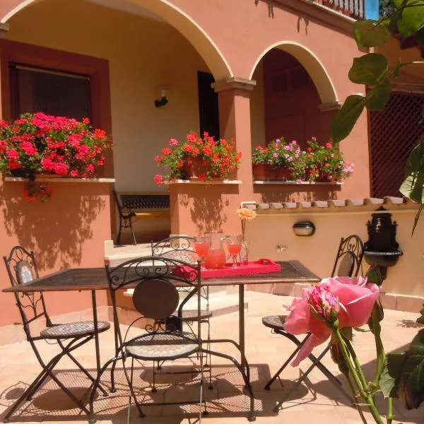 娜塔莉住宿加早餐旅馆，位于La Massimina-Casal Lumbroso的酒店