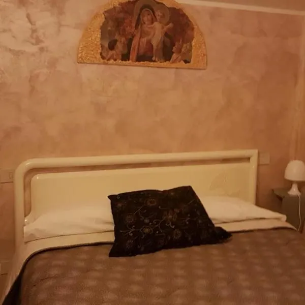 La casetta dei Desideri，位于Rivodutri的酒店