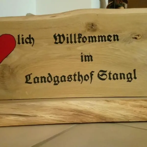 Landgasthof Stangl，位于Wörth的酒店