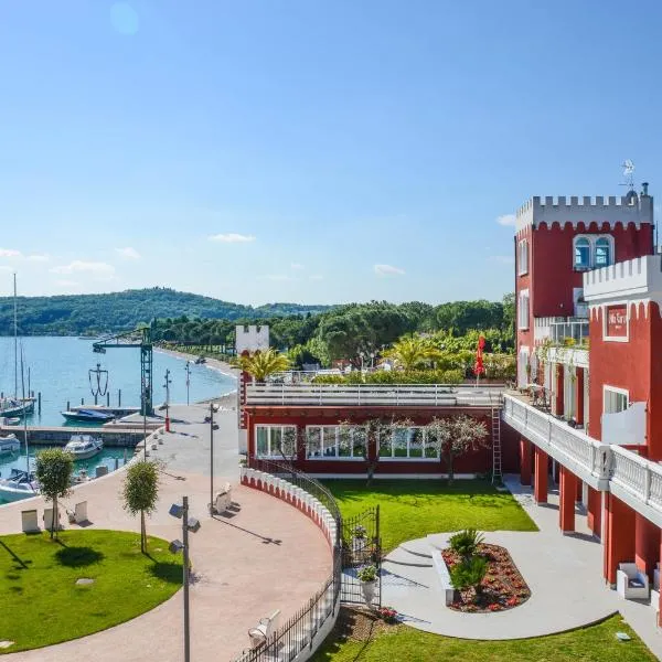 Hotel Villa Garuti，位于加达湖畔帕登赫的酒店