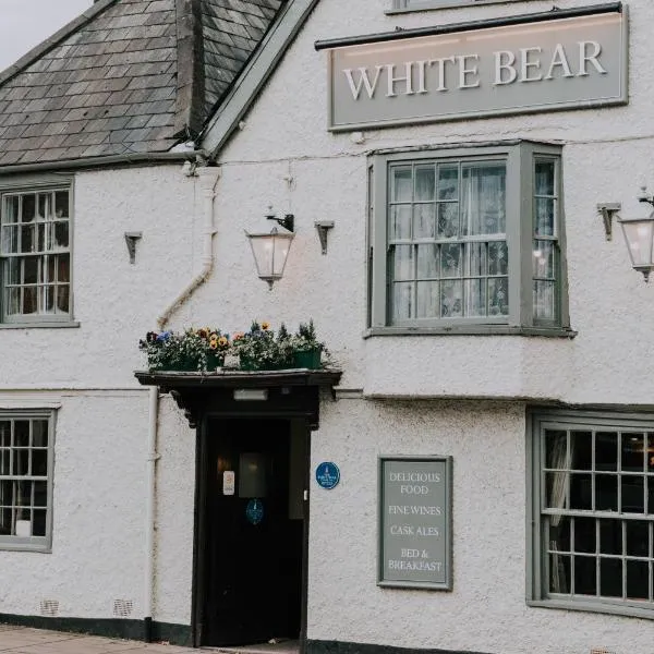 The White Bear，位于Market Lavington的酒店