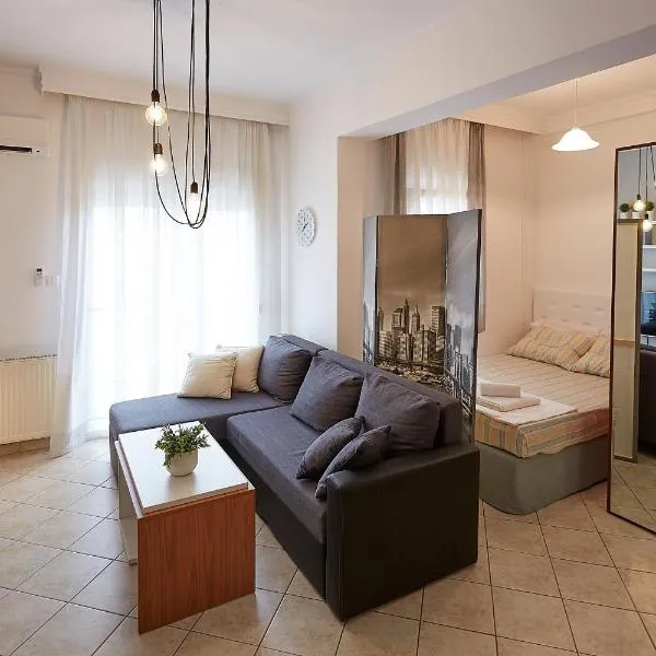 LUXURY STUDIO in Xanthi，位于Toxotes Xanthis的酒店