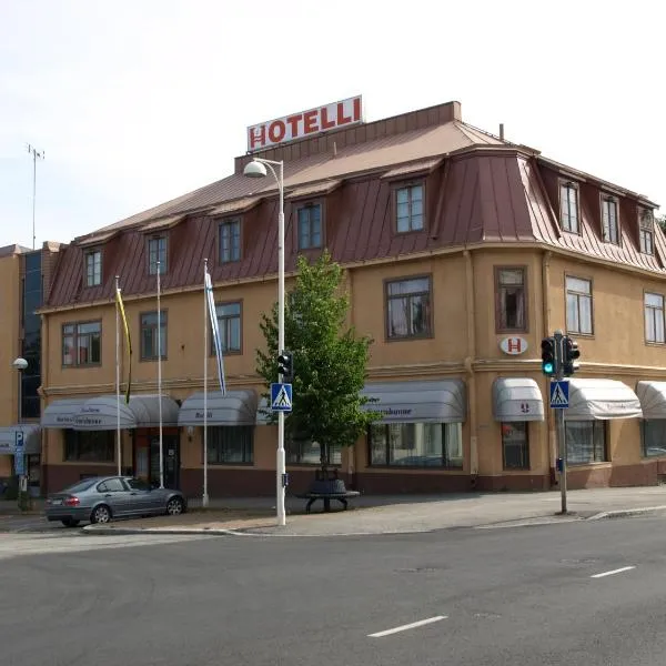 利萨门苏拉胡恩酒店，位于Runni的酒店