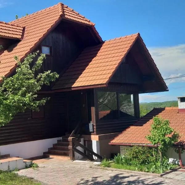 Holiday House Pure Nature，位于Lučica的酒店