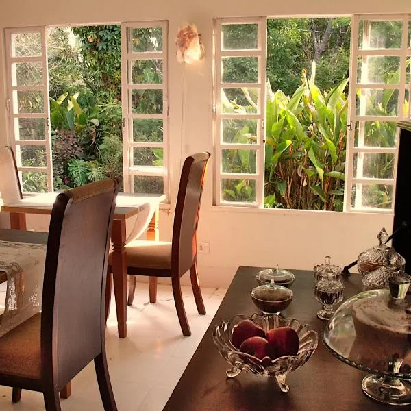Hotel Curitiba Campo Comprido，位于库里提巴的酒店