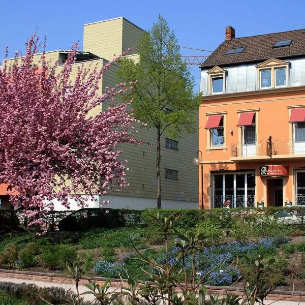 玫瑰花园酒店，位于莱茵河畔凯尔的酒店