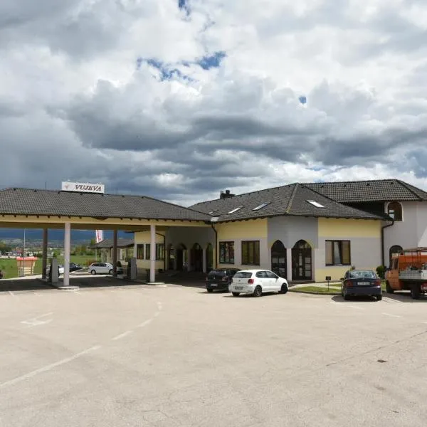 Motel Vujeva，位于Lusnić的酒店