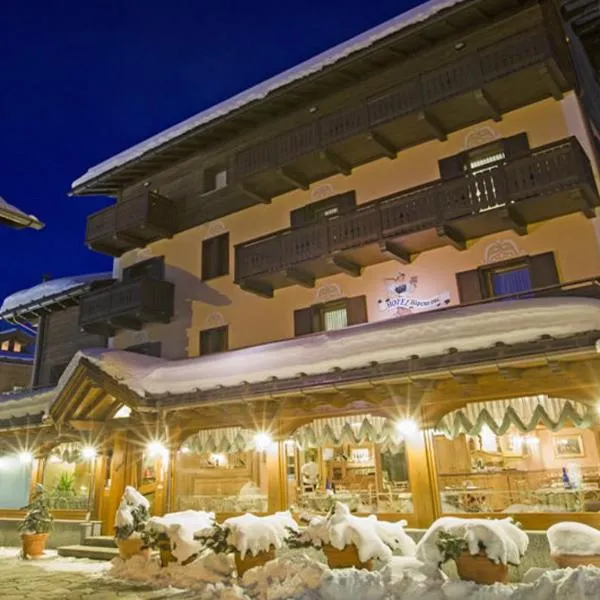 Albergo Alpenrose，位于利维尼奥的酒店