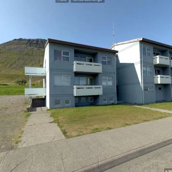 Súðavík apartment，位于Látur的酒店