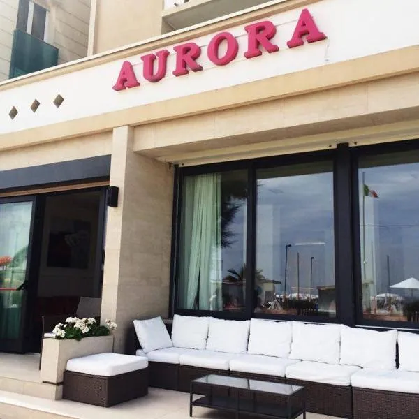 Hotel Aurora，位于加比切马莱的酒店