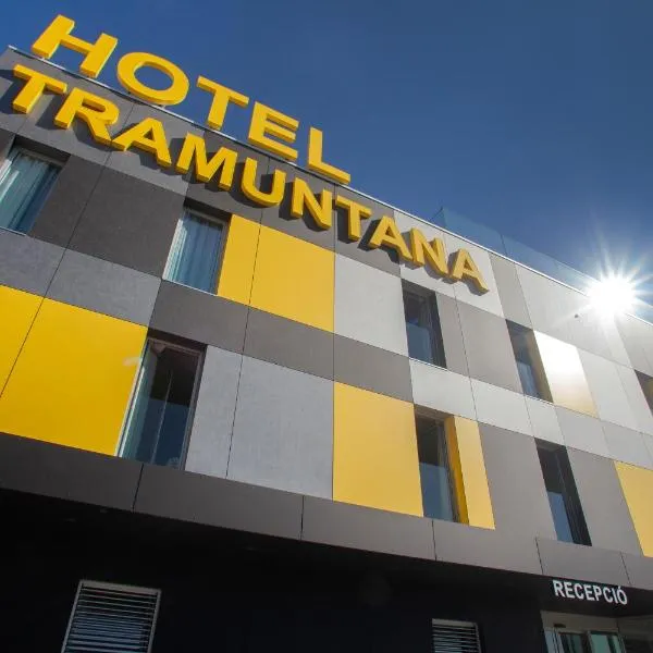 特拉姆恩塔纳酒店，位于Darnius的酒店