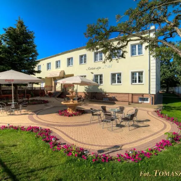 卡普里斯酒店，位于Łęczna的酒店