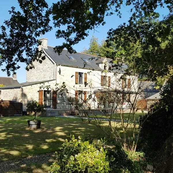 le jardin des chênes，位于Plaudren的酒店