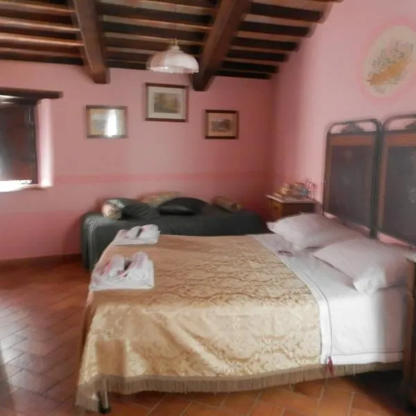 Residenza di Paese Castello del Poggio，位于Ferentillo的酒店