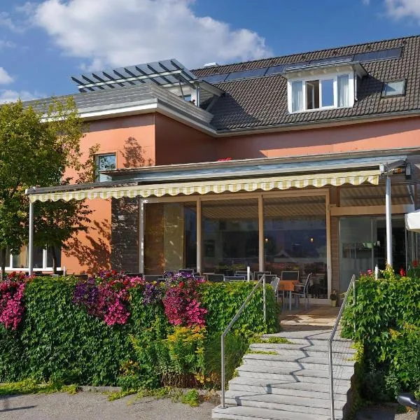 贝尔伽斯陶斯斯奇芬尔酒店，位于乌尔里希斯贝格的酒店