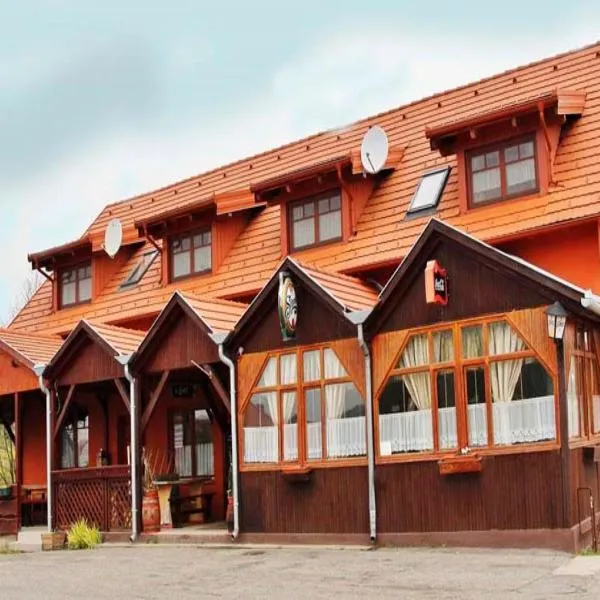 Határ Csárda Panzió，位于Bajánsenye的酒店