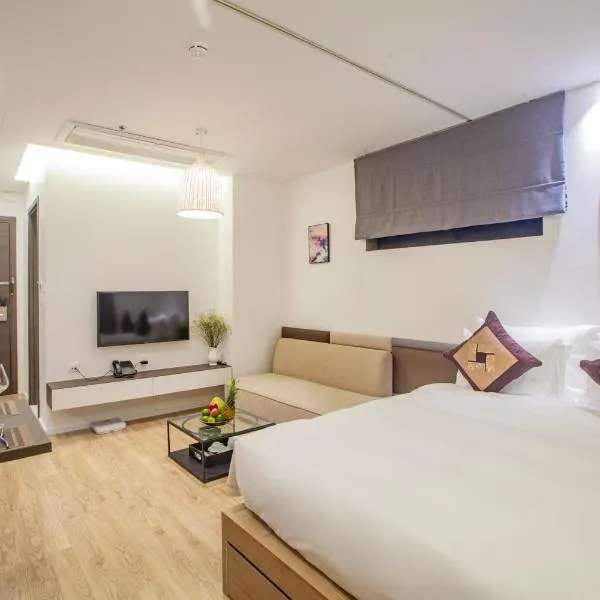 Parosand Hanoi Hotel，位于Dong Anh的酒店