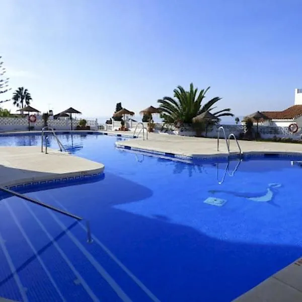 Hotel Bajamar Ancladero Playa，位于内尔哈的酒店