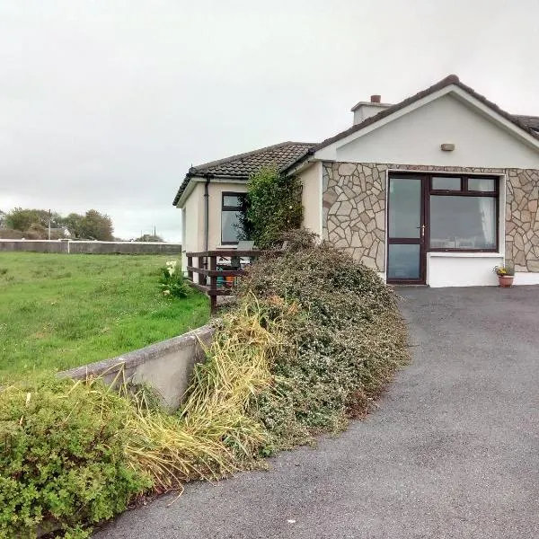 Sea View Chalet Kilsallagh Westport Co Mayo，位于Kilsallagh的酒店