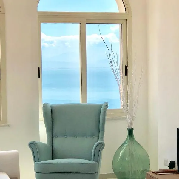 Sky House Amalfi Coast，位于斯卡拉的酒店