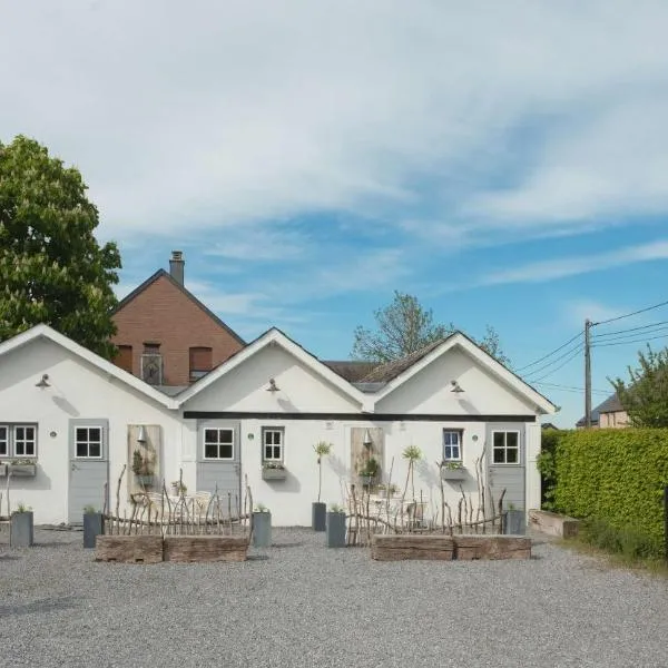 Les Chambres du Vivier, chambres d'hôtes et gîte - à 100m -，位于杜柏的酒店