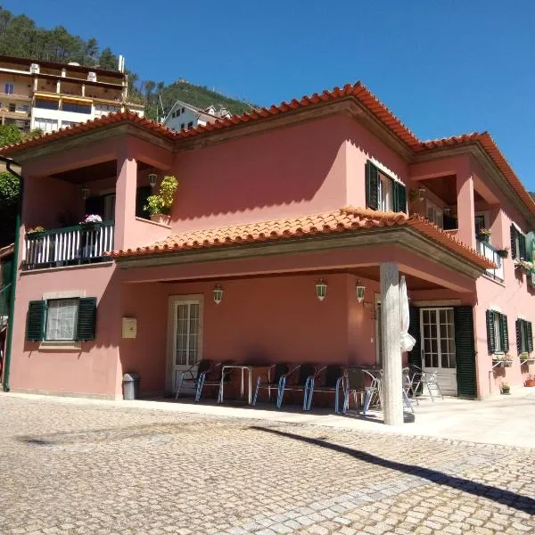 Residencial Ribeiro，位于吉尔斯的酒店