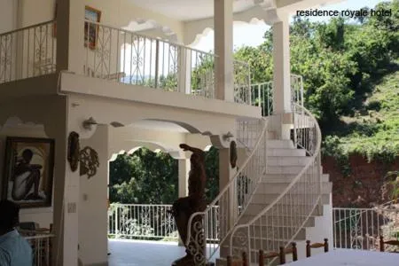Residence Royale Hôtel，位于海地角的酒店