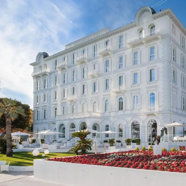 米拉马雷宫殿度假酒店，位于圣雷莫的酒店